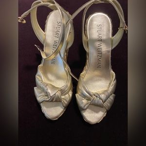 Stuart Weitzman PLAYA ESPADRILLE KNOT WEDGE, GOLD, 8B (runs narrow)